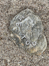 Load image into Gallery viewer, Me too - necklace